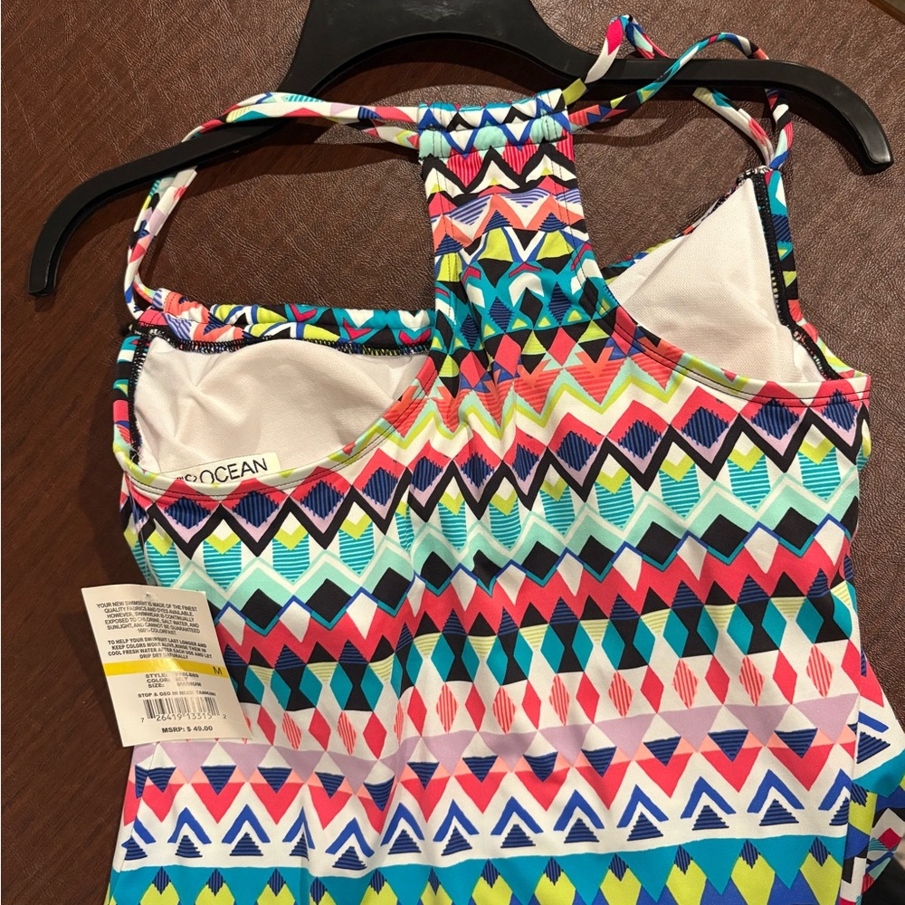 TANKINI TOP  NWT*  Women’s   24 & Ocean 
Size Medium‎ Multicolor Pattern - Picture 4 of 7